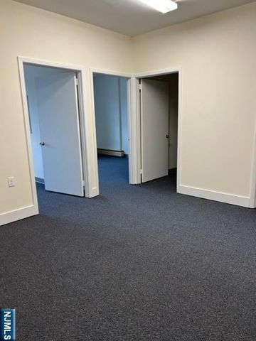 1341 Hamburg Turnpike 2-4B, Wayne, NJ 07470