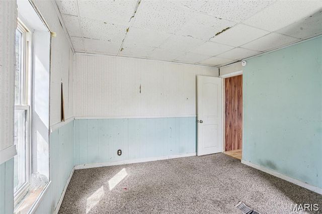 700 Lovett Street, De Soto, MO 63020