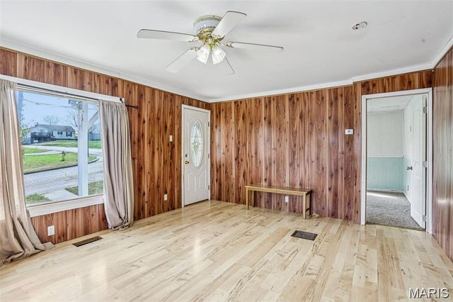 700 Lovett Street, De Soto, MO 63020