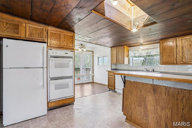 700 Lovett Street, De Soto, MO 63020