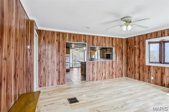 700 Lovett Street, De Soto, MO 63020