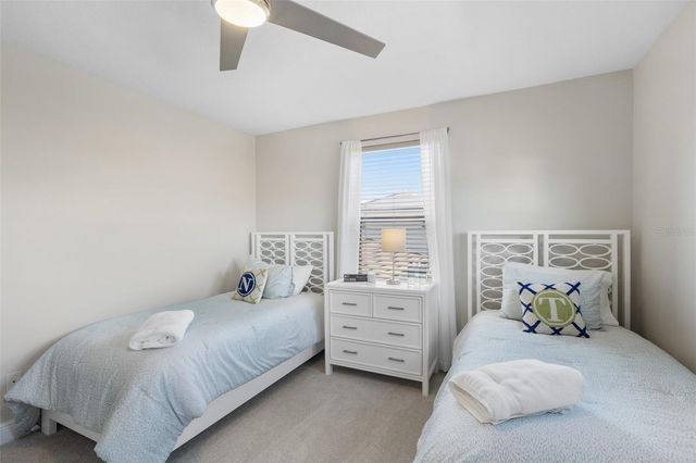 10619 GLENCORSE TERRACE, Bradenton, FL 34211