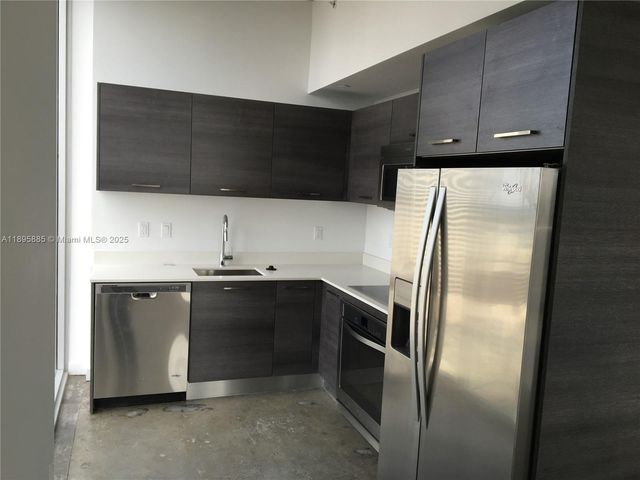 151 SE 1st St 1710, Miami, FL 33131