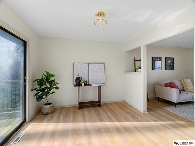 3507 Lynnwood Drive, Bellevue, NE 68123