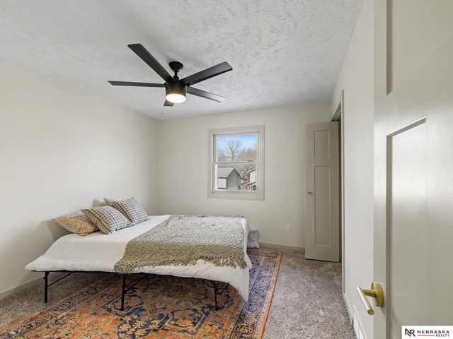 3507 Lynnwood Drive, Bellevue, NE 68123