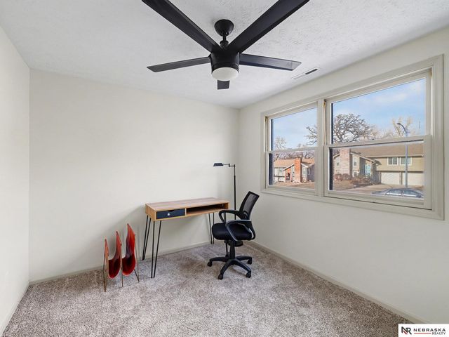 3507 Lynnwood Drive, Bellevue, NE 68123