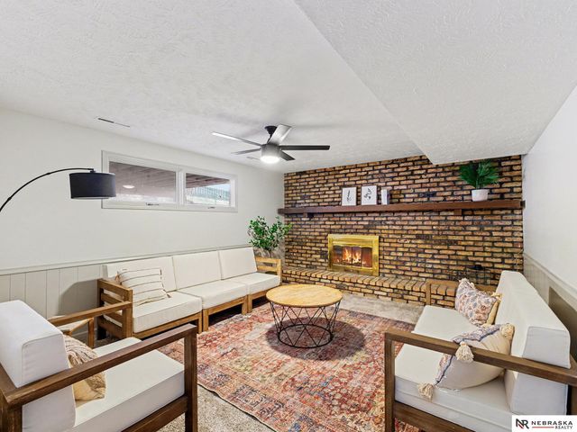 3507 Lynnwood Drive, Bellevue, NE 68123