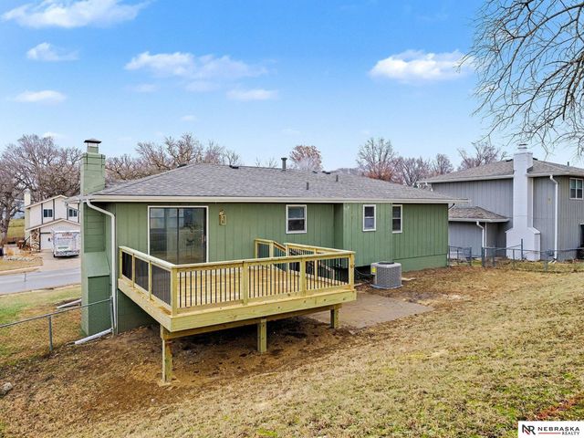 3507 Lynnwood Drive, Bellevue, NE 68123