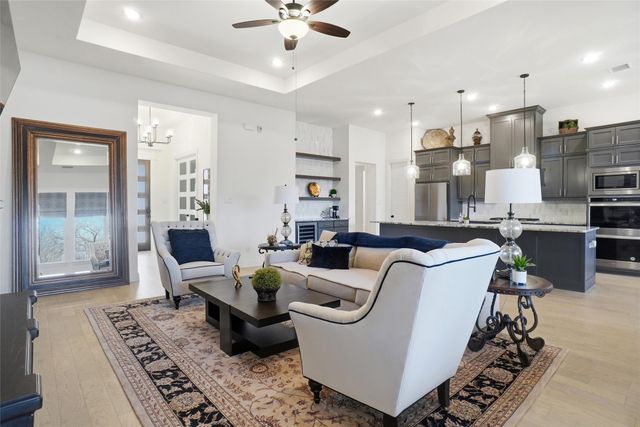 297 Waters Edge Drive, Argyle, TX 76226