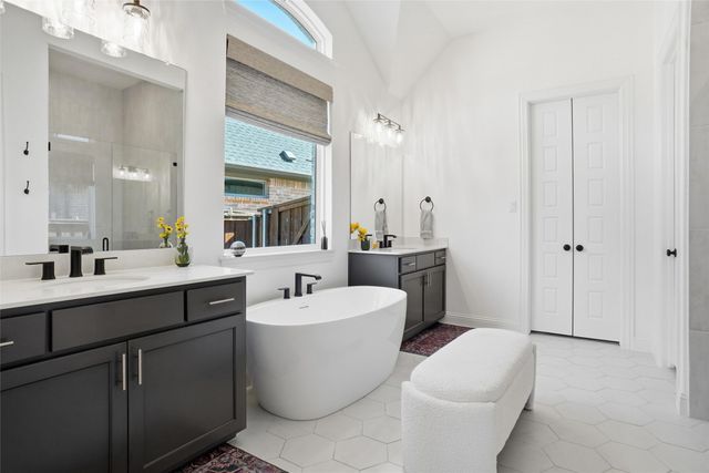 297 Waters Edge Drive, Argyle, TX 76226