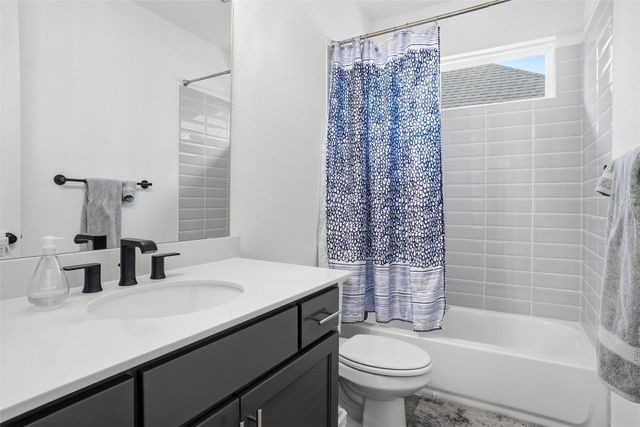 297 Waters Edge Drive, Argyle, TX 76226