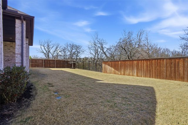 297 Waters Edge Drive, Argyle, TX 76226