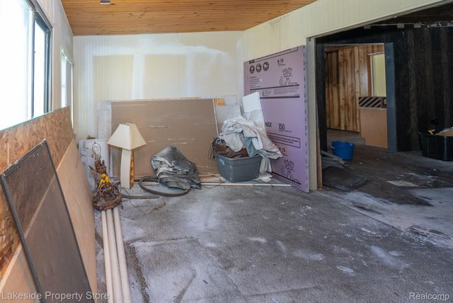 2662 Cottage Lane, Clay Township, MI 48028
