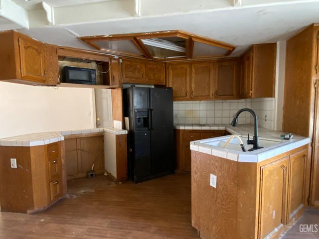 10800 Pitts Avenue, Bakersfield, CA 93306