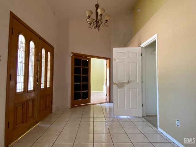 10800 Pitts Avenue, Bakersfield, CA 93306