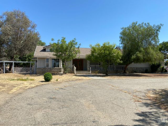 10800 Pitts Avenue, Bakersfield, CA 93306
