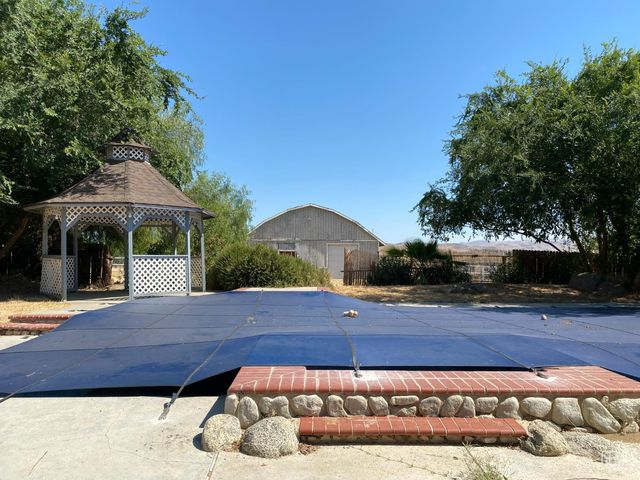 10800 Pitts Avenue, Bakersfield, CA 93306