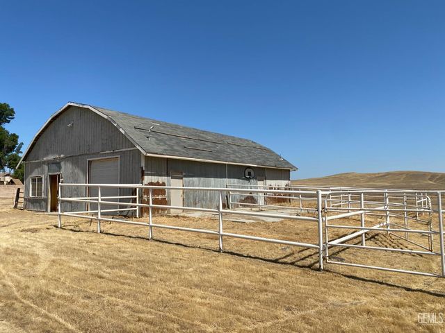 10800 Pitts Avenue, Bakersfield, CA 93306