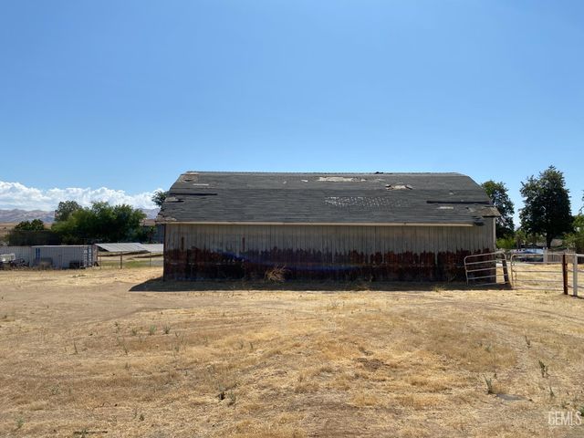 10800 Pitts Avenue, Bakersfield, CA 93306