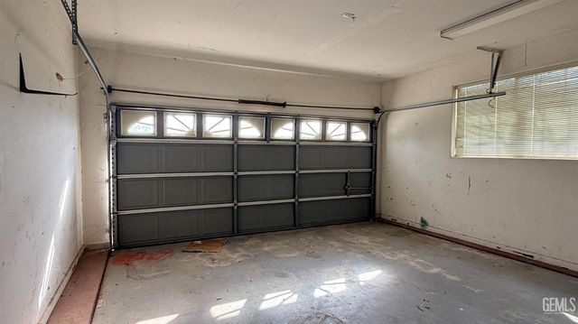 10800 Pitts Avenue, Bakersfield, CA 93306