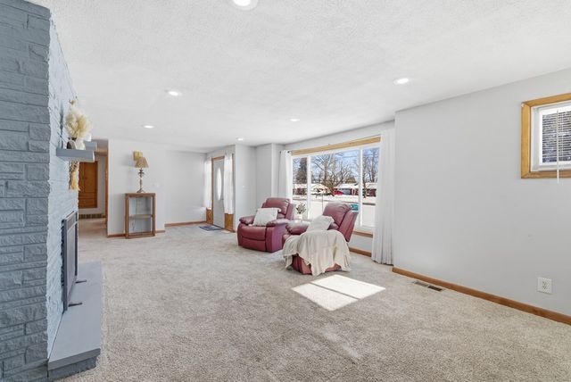 173 Brookwood Way N, Mansfield, OH 44906