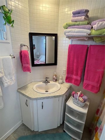 113 ROMA ROAD, Venice, FL 34285