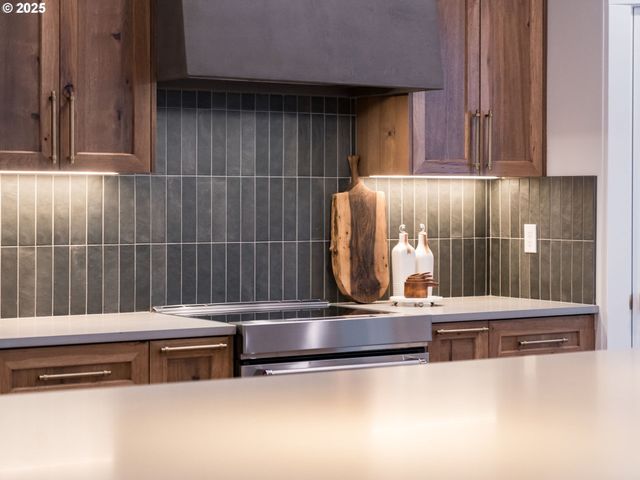 11006 Ne 54TH Ave, Vancouver, WA 98686