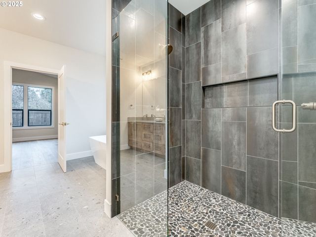 11006 Ne 54TH Ave, Vancouver, WA 98686