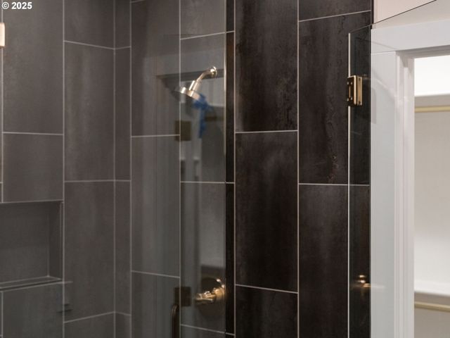 11006 Ne 54TH Ave, Vancouver, WA 98686