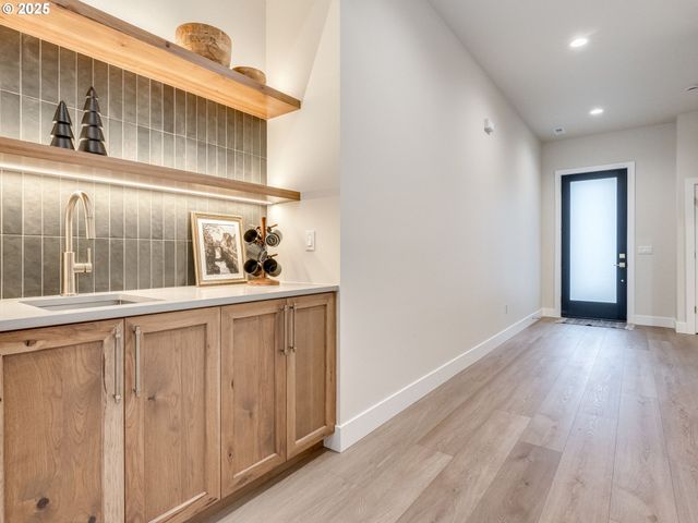 11006 Ne 54TH Ave, Vancouver, WA 98686