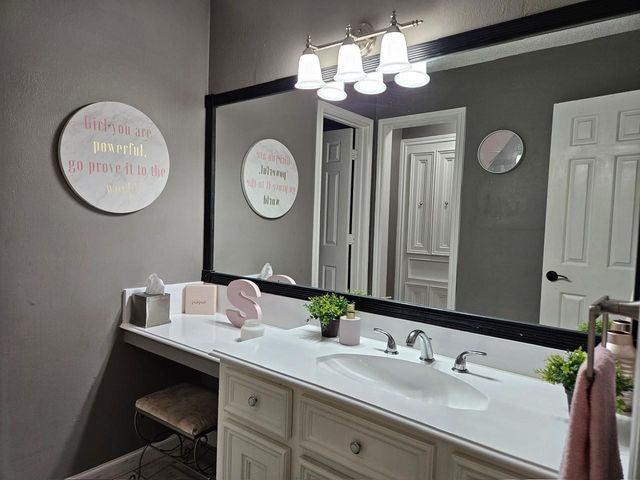 347 Champions Colony Iii, Houston, TX 77069