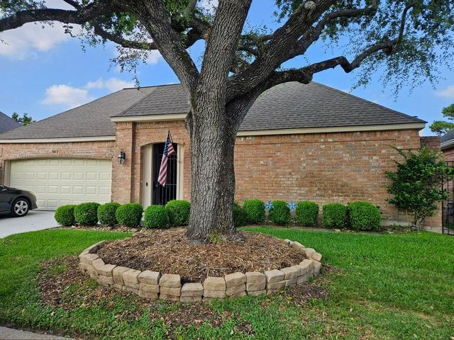 347 Champions Colony Iii, Houston, TX 77069