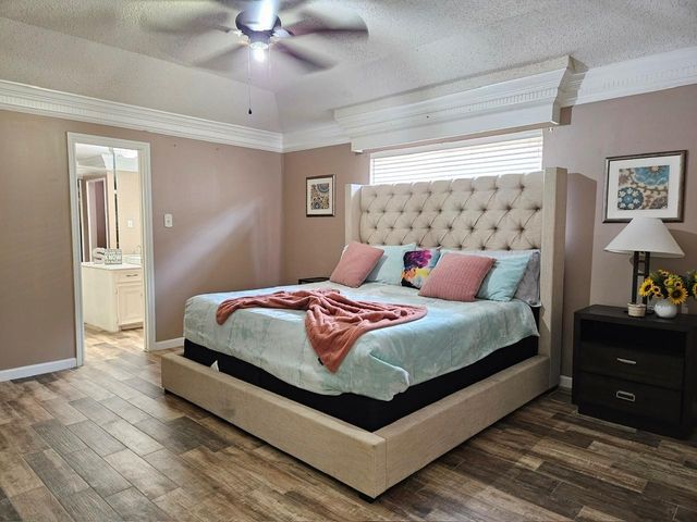 347 Champions Colony Iii, Houston, TX 77069