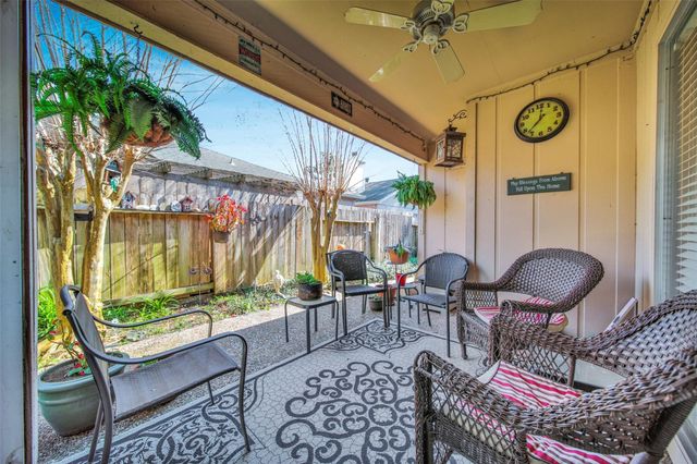 347 Champions Colony Iii, Houston, TX 77069