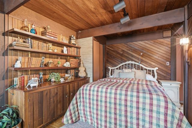 3730 James Lane NE, Solon, IA 52333