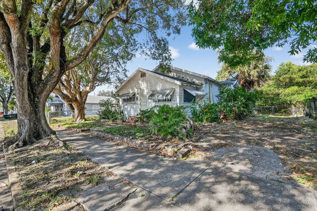 719 55th Street, West Palm Beach, FL 33407