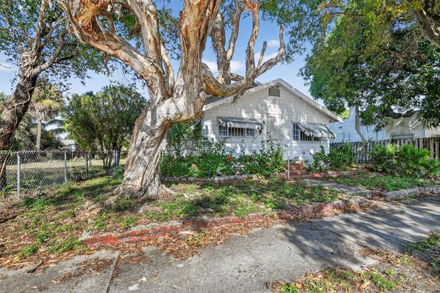 719 55th Street, West Palm Beach, FL 33407