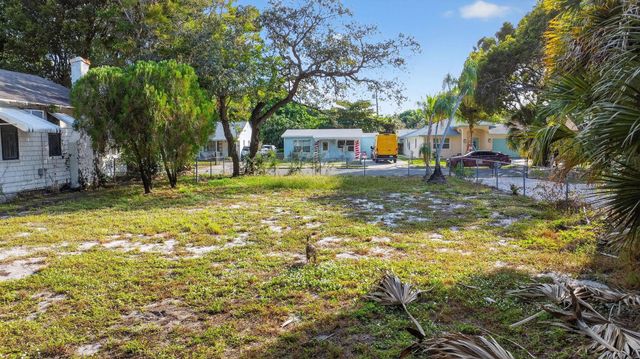719 55th Street, West Palm Beach, FL 33407