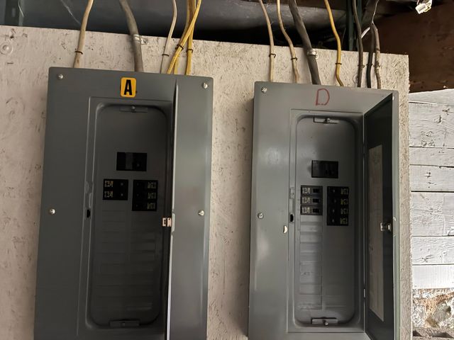 853 Capital Avenue NE, Battle Creek, MI 49017