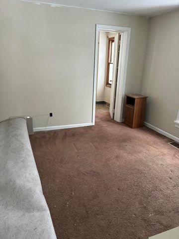 853 Capital Avenue NE, Battle Creek, MI 49017