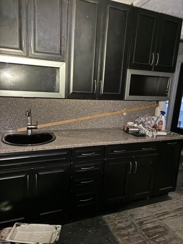 853 Capital Avenue NE, Battle Creek, MI 49017