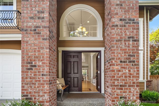 14778 NE 60th Court, Redmond, WA 98052