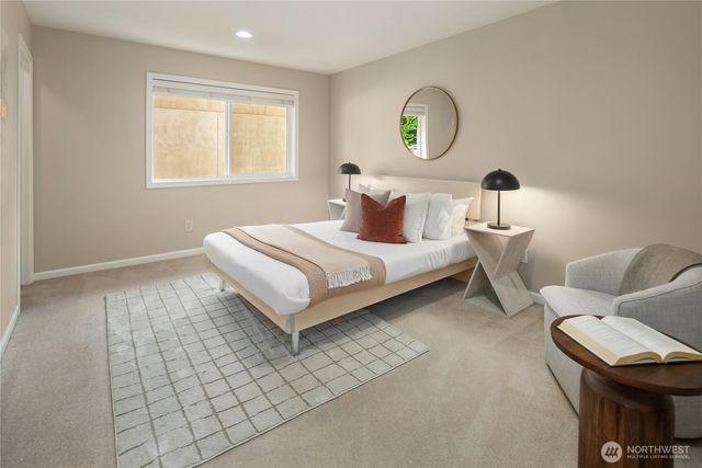 14778 NE 60th Court, Redmond, WA 98052