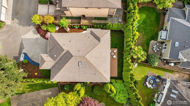 14778 NE 60th Court, Redmond, WA 98052