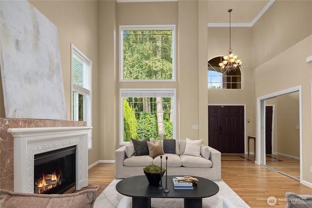14778 NE 60th Court, Redmond, WA 98052