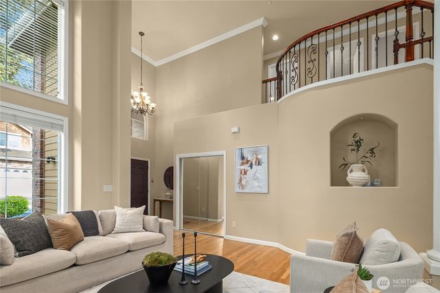 14778 NE 60th Court, Redmond, WA 98052