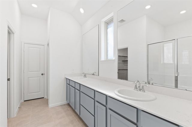 18211 Saffron Sun Street, Conroe, TX 77302