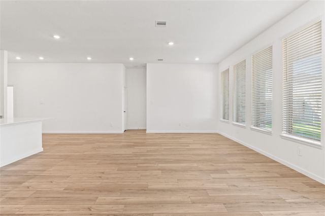 18211 Saffron Sun Street, Conroe, TX 77302