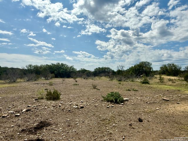 74200 SD, Rocksprings, TX 78880