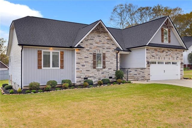 181 Amberwood Drive, Anderson, SC 29621